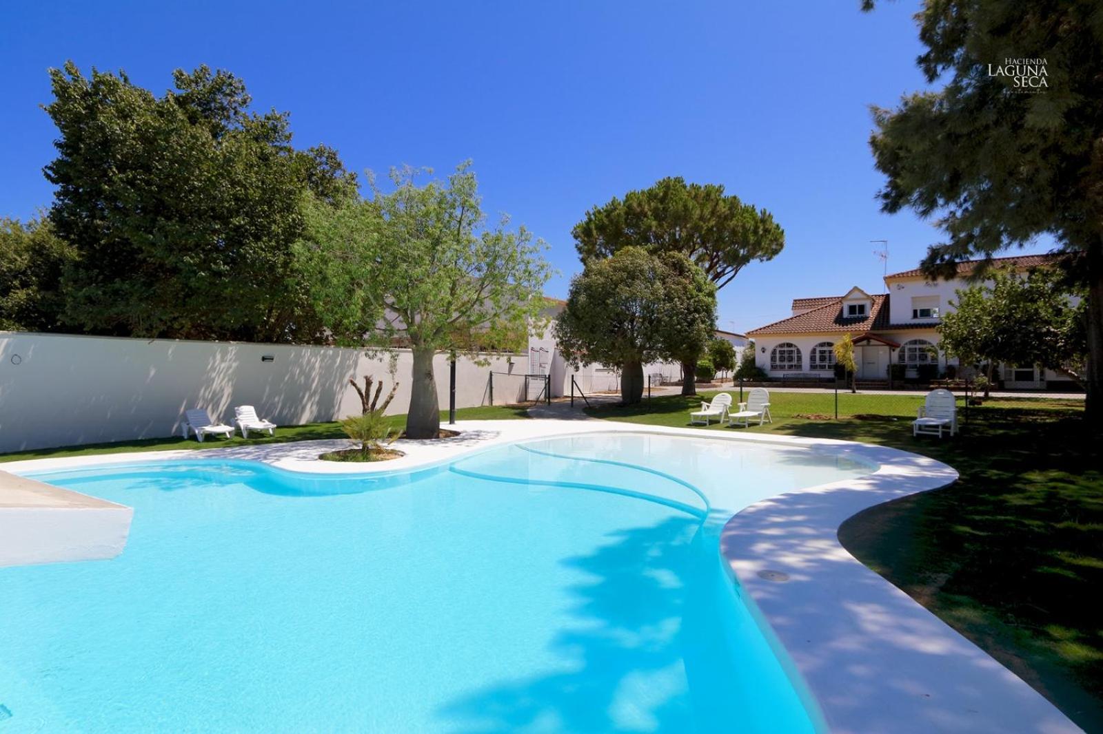 Hacienda Laguna Seca - Apart. Lavanda Чиклана-де-ла-Фронтера Екстер'єр фото